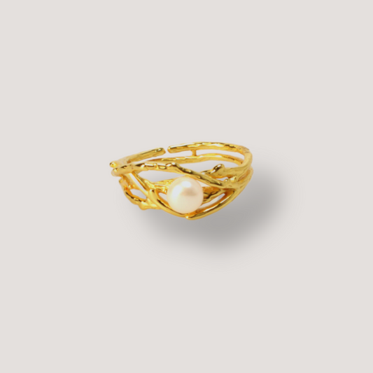 Gold Nest Ring with Pearl