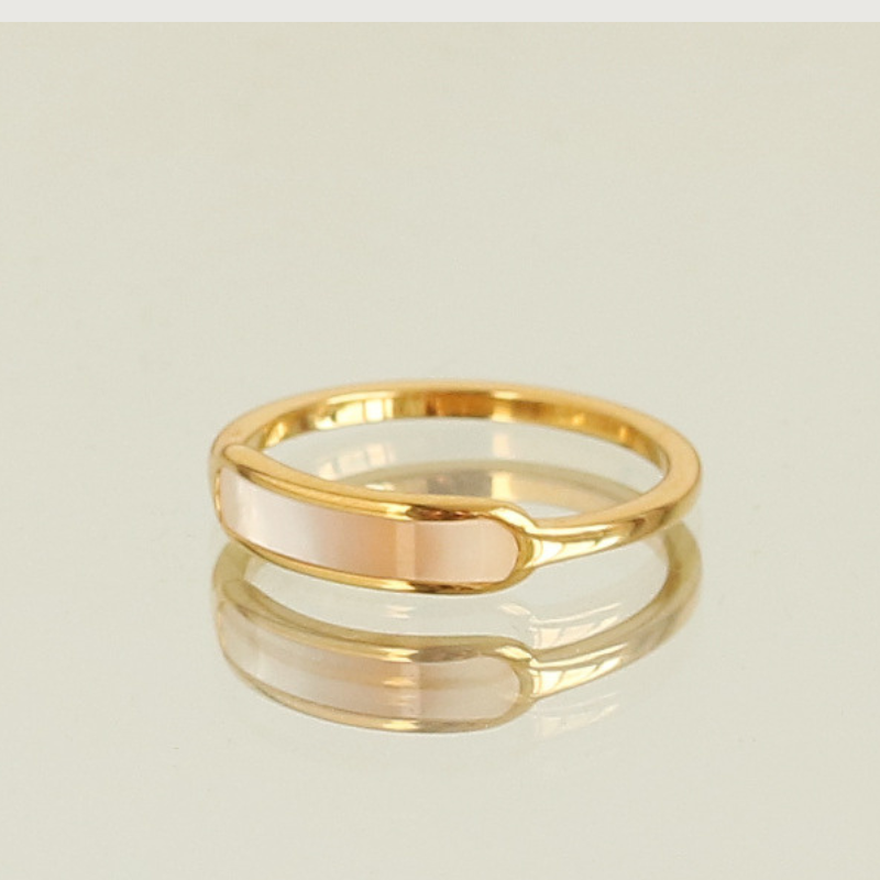 18K Gold Plated Natural Shell Inlay Ring