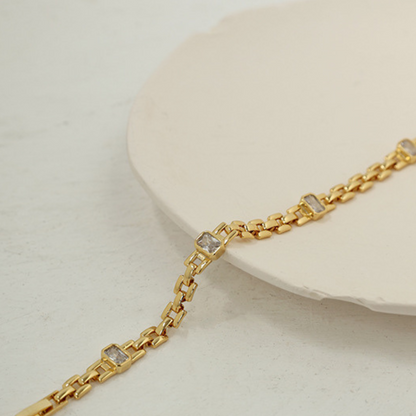 Golden Link Luxe