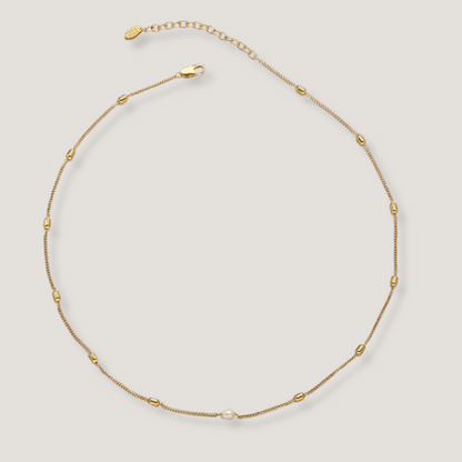 Minimalist Gold Pearl Necklace