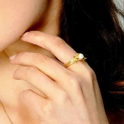 Gold Nest Ring with Pearl