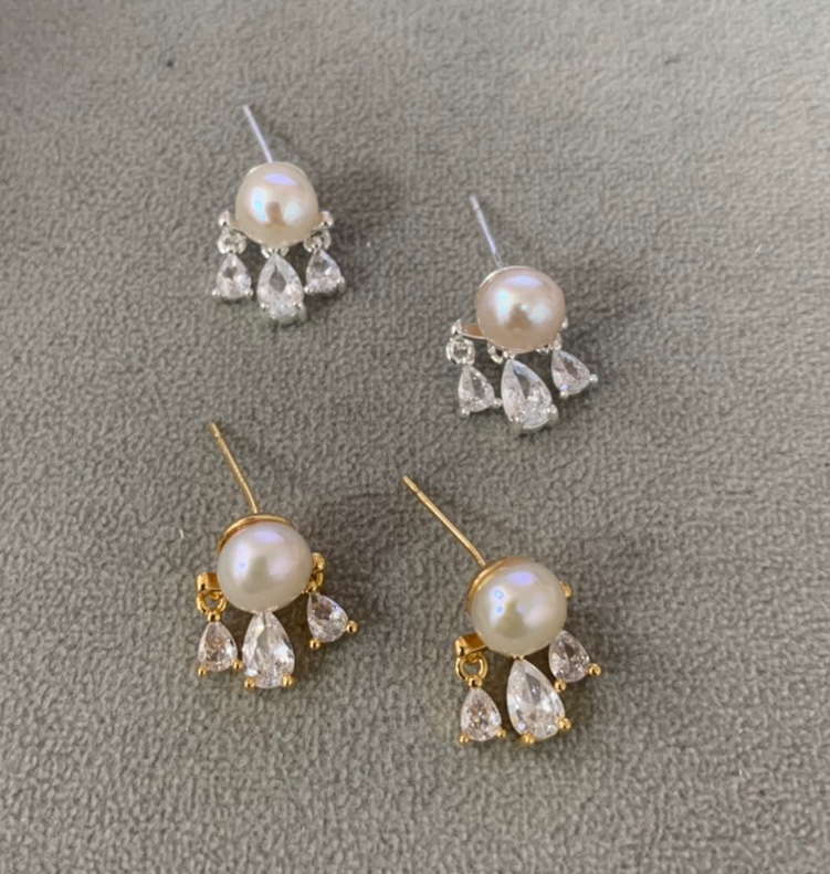 Pearl and Teardrop Crystal Stud Earrings - 18K Gold Plated