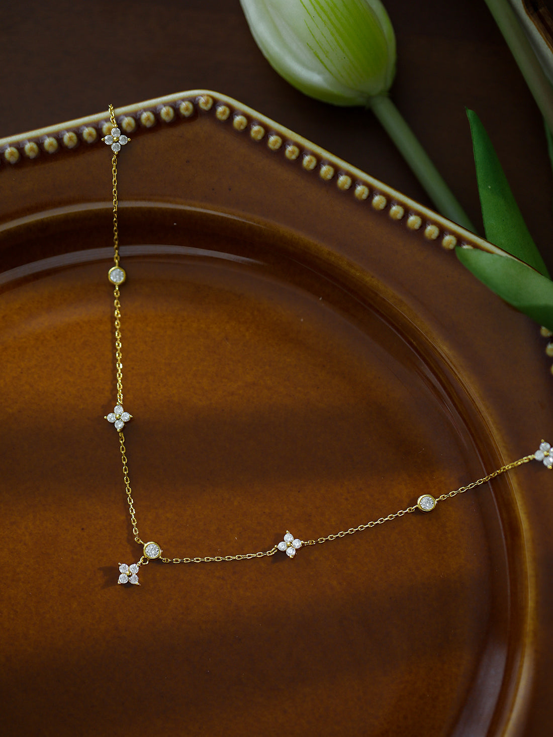 Multi White Flower Zircon Necklace - 18K Gold Plated Silver