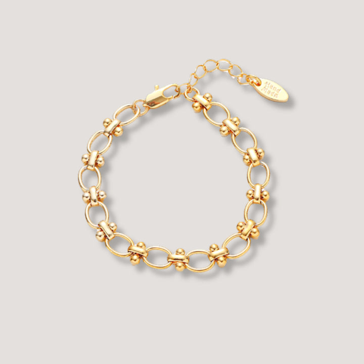 Delicate Gold Link Bracelet