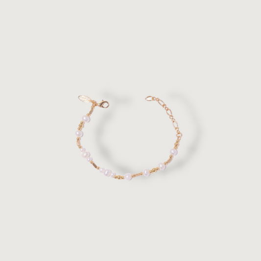 Hand Picked 18k Gold Plated Pearl Bracelet