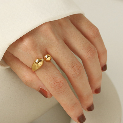 Sister Open End Gold Ring